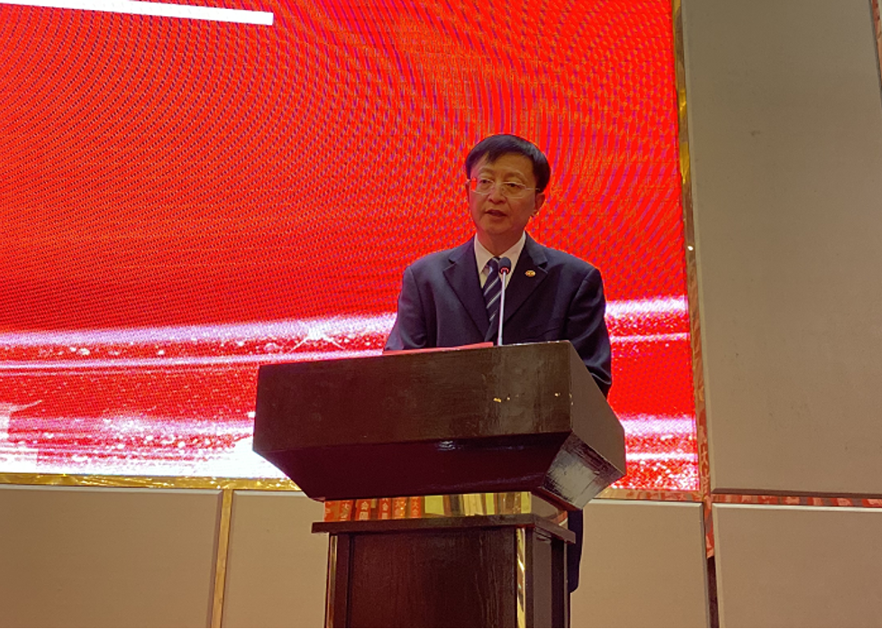 中国机械工业联合会副会长、中国铸造协会会长张立波致开幕词