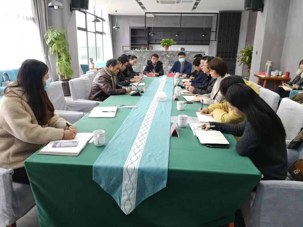 市商务局召开电子商务进农村综合示范项目推进会