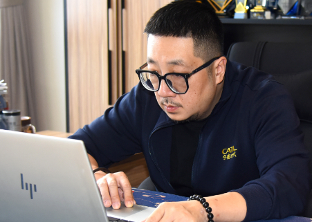 代表委员风采 |市政协委员华夏：履行双重职责 为品质城市建设贡献力量