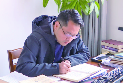 市政协委员段科萍：守护水脉搏动 为民履职建言