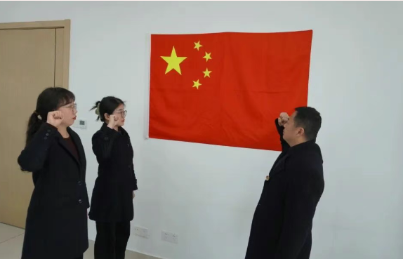 溧阳市公证处举行新任公证员宣誓仪式