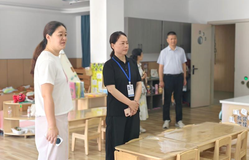 市教育局开展暑期幼儿园保教（托管）服务专项督查