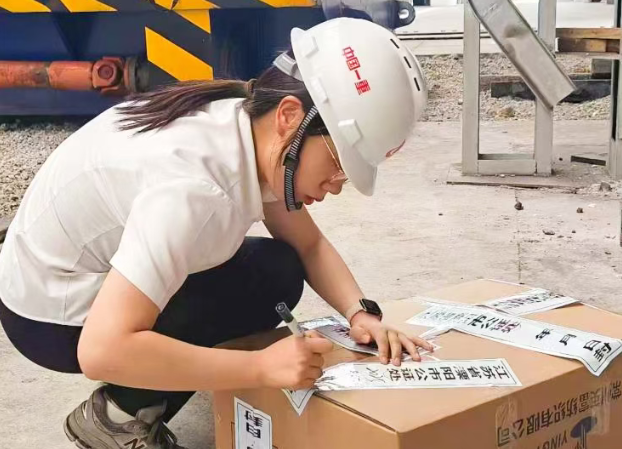 窗口风采丨“公证行动派”丁丹华：细微之处见初心 紧急时刻显作为